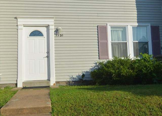 Photo of 9520 Mooregate Ct, Lorton, VA 22079