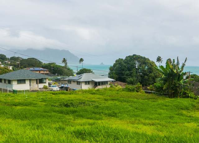 Photo of 47-240 Iuiu St, Kaneohe, HI 96744