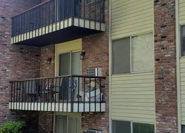 Property at 13428 E 20th Ave Unit 6, Spokane Valley, WA, 99216, 2 beds, 1 bath, [object Object]