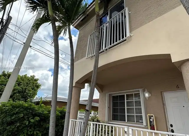 Property at 425 E 3rd Ave #6, Hialeah, FL, 33010, 3 beds, 2.5 baths, [object Object]