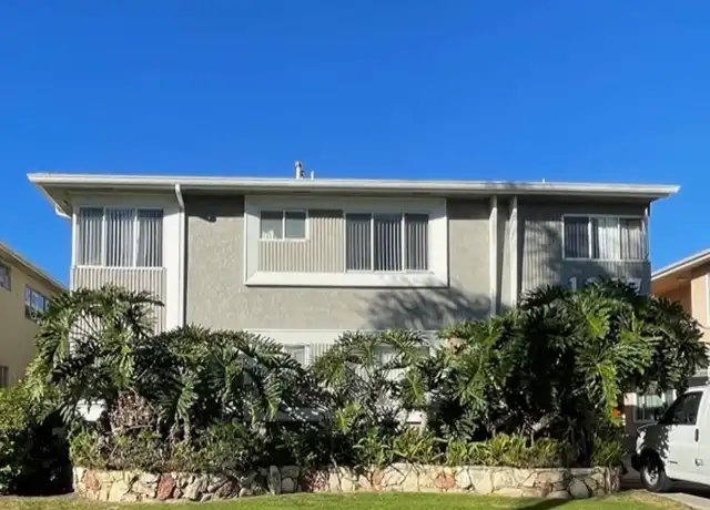 Property at 1037 S Holt Ave Unit 6, Los Angeles, CA, 90035, 2 beds, 1 bath, [object Object]