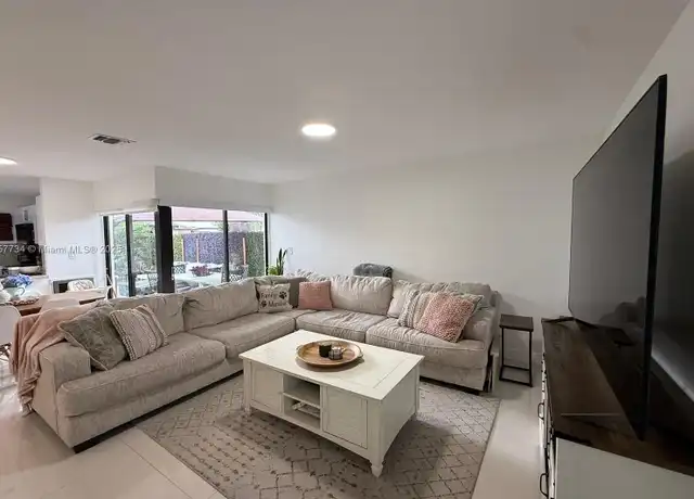 Property at 6916 SW 127th Ct, Miami, FL, 33183, 3 beds, 2 baths, [object Object]