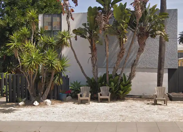 Property at 4852 Santa Cruz Ave Unit 2, San Diego, CA, 92107, 1 bed, 1 bath, [object Object]