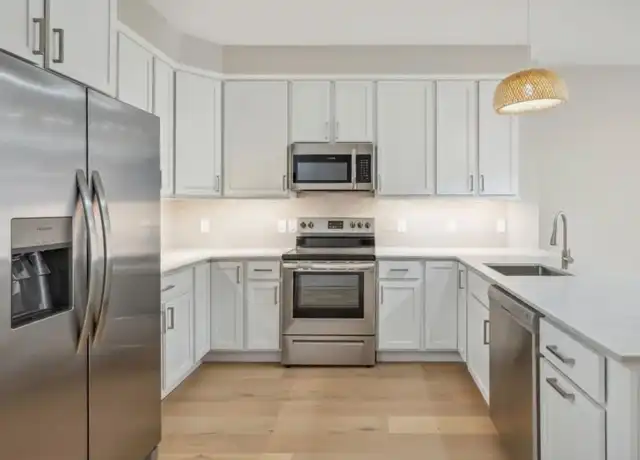 Property at 57 Grand St Unit PHN, New Rochelle, NY, 10801, 1 bed, 1 bath, [object Object]