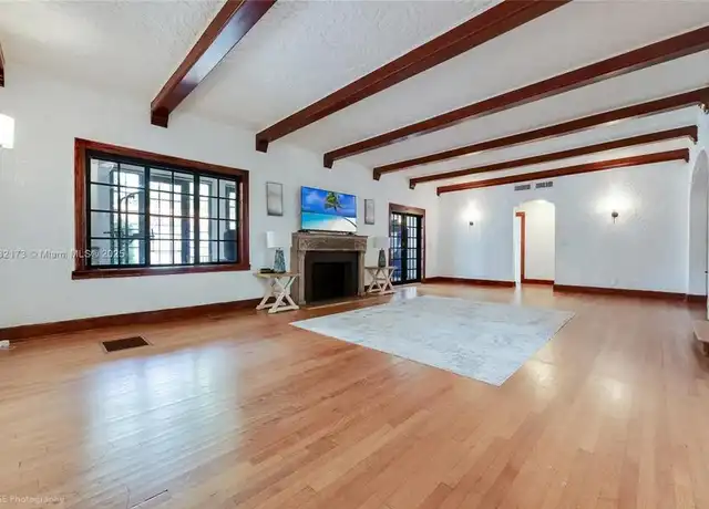 Property at 1624 Granada Blvd Unit 1, Coral Gables, FL, 33134, 4 beds, 3 baths, [object Object]