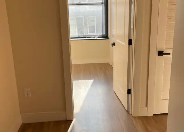 Property at 333 N Pennsylvania St Unit 08-07, Indianapolis, IN, 46204, 1 bed, 1 bath, [object Object]