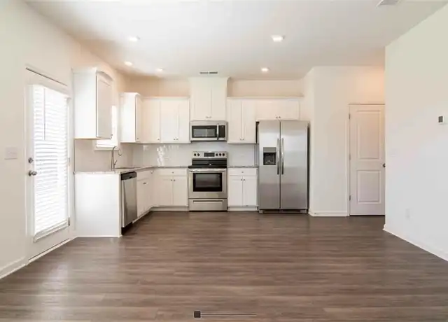 Property at 12006 Crosswicks Rd Unit 180, Union City, GA, 30291, 4 beds, 2.5 baths, [object Object]