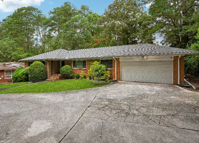 Property at 703 Waterford Rd NW, Atlanta, GA, 30318, 4 beds, 2 baths, [object Object]