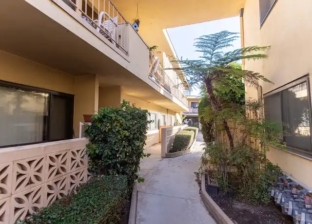 Property at 8200 W Manchester Ave, Playa del Rey, CA, 90293, 0 beds, 1 bath, [object Object]
