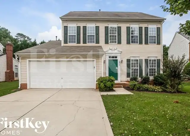 Property at 10912 Harringham Ln, Charlotte, NC, 28269, 4 beds, 2.5 baths, [object Object]