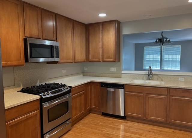 Photo of 434 Valentine Way #44, Oswego, IL 60543