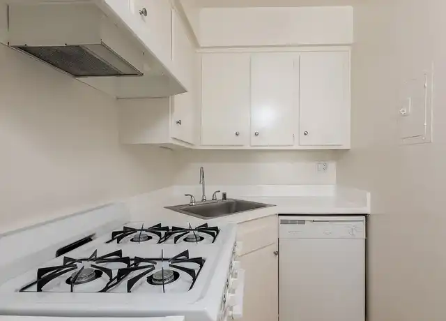 Property at Wilshire Harvard Regency - 432 S Harvard Blvd, Los Angeles, CA, 90020, 0 beds, 1 bath, [object Object]