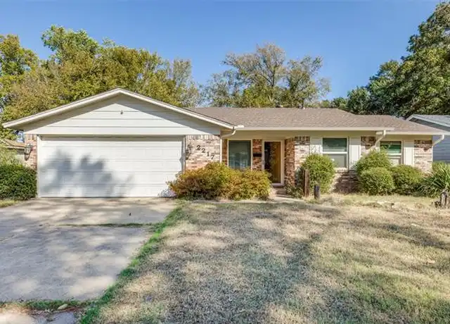 Property at 2217 Hackberry Dr, Arlington, TX, 76013, 3 beds, 2 baths, [object Object]