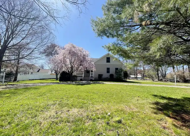 Property at 290 Walnut Tree Hill Rd, Shelton, CT, 06484, 3 beds, 2.5 baths, [object Object]