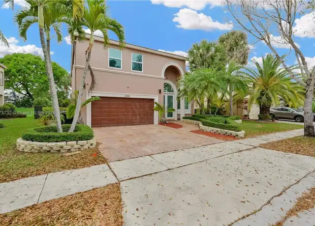 Property at 1500 SW 171st Ter, Pembroke Pines, FL, 33027, 4 beds, 3 baths, [object Object]