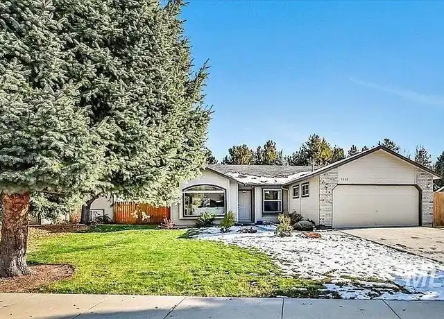 Property at 5668 S Kalmia Pl, Boise, ID, 83716, 3 beds, 2 baths, [object Object]