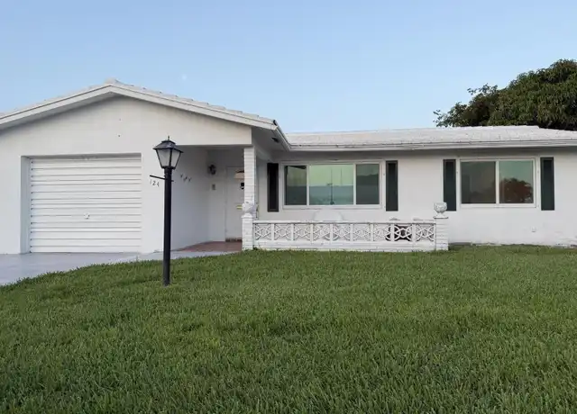 Property at 124 SW 9th St, Boynton Beach, FL, 33426, 2 beds, 2 baths, [object Object]