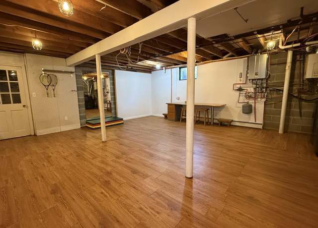 Photo of 3 Dale Dr, Greenwich, CT 06831