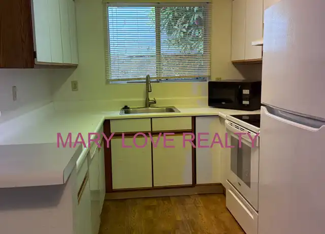 Property at 76-290 Kealoha St, Kailua Kona, HI, 96740, 2 beds, 2 baths, [object Object]