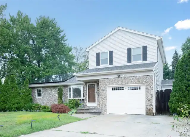Property at 57 Central Blvd, Bethpage, NY, 11714, 5 beds, 1 bath, [object Object]