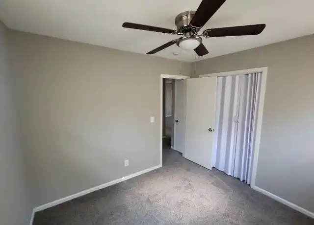 Property at 5036 N Topping Ave Unit 5038, Kansas City, MO, 64119, 2 beds, 1 bath, [object Object]