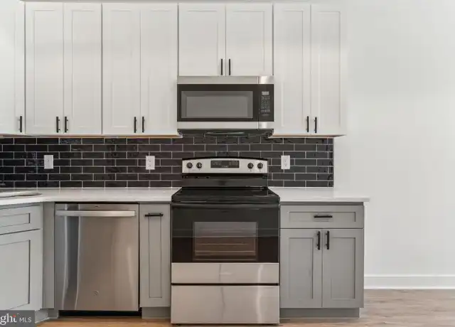Property at 1028 W Dauphin St Unit 3, Philadelphia, PA, 19133, 2 beds, 2 baths, [object Object]