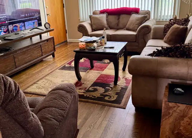 Property at 3480 S 84th St Unit 4, Omaha, NE, 68124, 2 beds, 1 bath, [object Object]