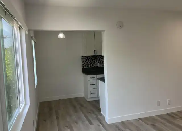 Property at 6033 Barton Ave Unit 8, Los Angeles, CA, 90038, 1 bed, 1 bath, [object Object]