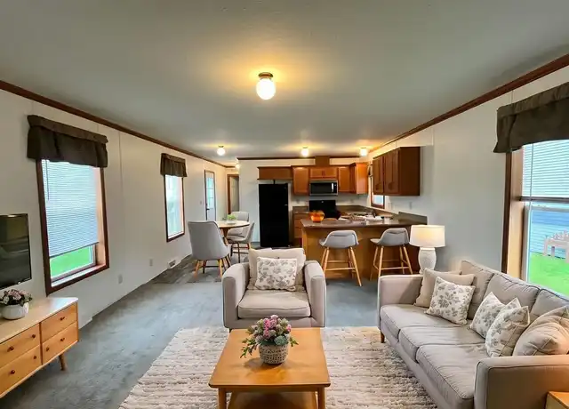 Property at 1432 Iowa Dr Unit T9, Sturgeon Bay, WI, 54235, 3 beds, 2 baths, [object Object]