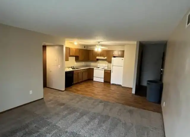Property at 1404 Greene St Unit 11, Adel, IA, 50003, 2 beds, 1 bath, [object Object]