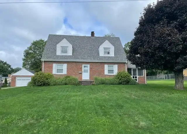 Property at 102 Elm Dr, Trafford, PA, 15085, 3 beds, 1.5 baths, [object Object]