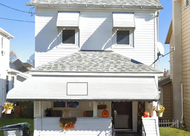 Property at 521 Cedar St, Freeland, PA, 18224, 3 beds, 1 bath, [object Object]