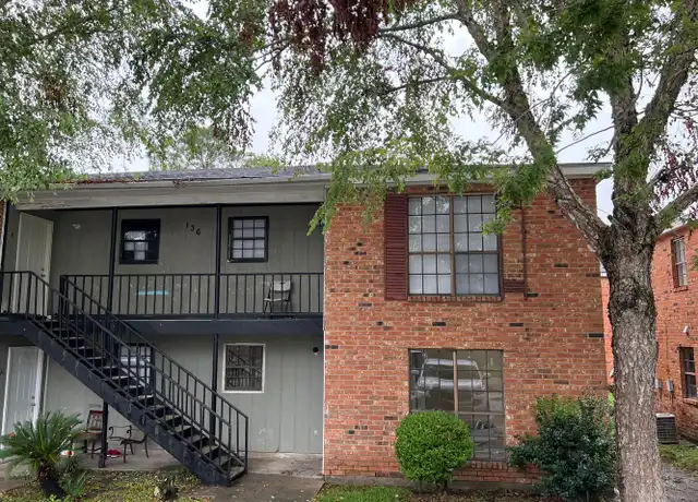 Property at 136 Hummingbird Ln Unit B, Lafayette, LA, 70506, 2 beds, 1.5 baths, [object Object]