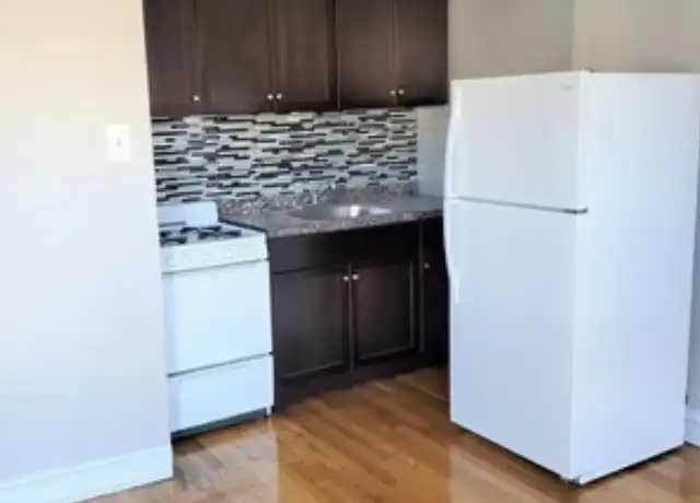 Property at 5662 N Ridge Ave Unit G, Chicago, IL, 60660, 2 beds, 2 baths, [object Object]