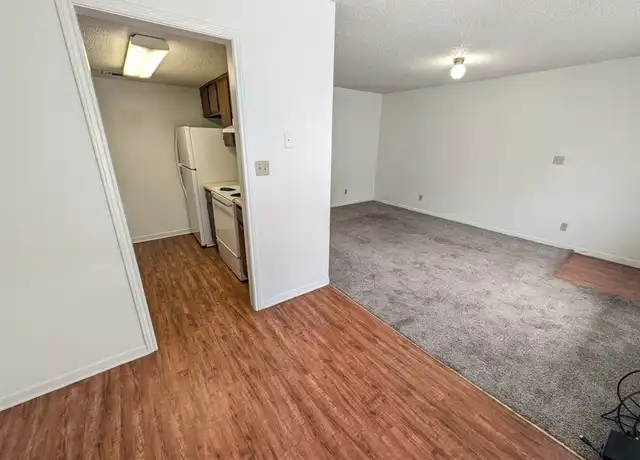 Property at 1021 Chestnut St Unit E18, San Marcos, TX, 78666, 1 bed, 1 bath, [object Object]