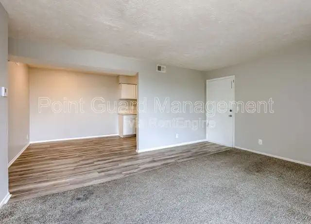 Property at 1406 Lee Dr Unit 49, Bellevue, NE, 68005, 2 beds, 2 baths, [object Object]