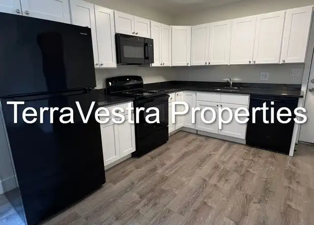 Property at 318 E Mulberry St, Millville, NJ, 08332, 4 beds, 2 baths, [object Object]