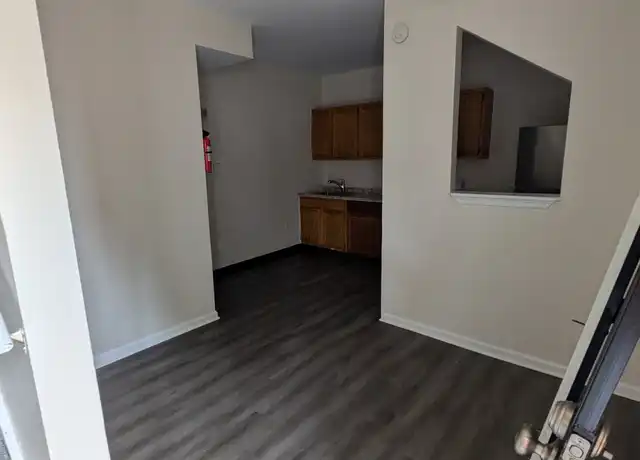 Property at 831 Kirkwood St Unit 1, Wilmington, DE, 19801, 3 beds, 1 bath, [object Object]