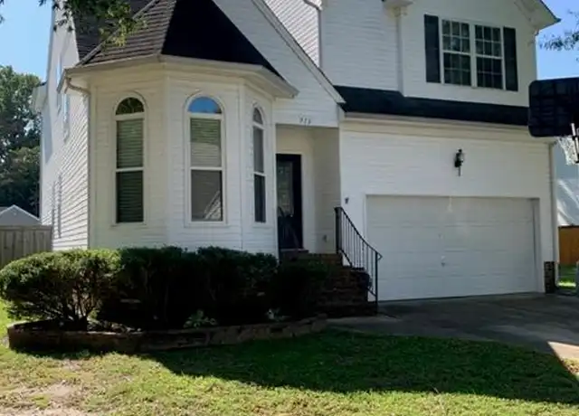 Property at 713 Tallahassee Dr, Chesapeake, VA, 23322, 4 beds, 2.5 baths, [object Object]