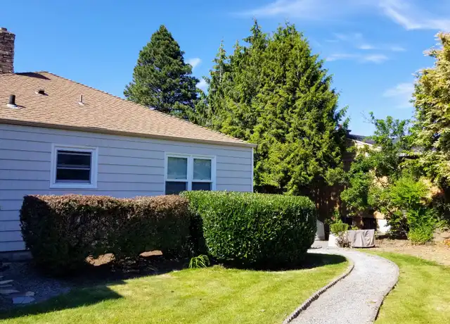 Property at 7150 S Sunnycrest Rd, Seattle, WA, 98178, 1 bed, 1 bath, [object Object]