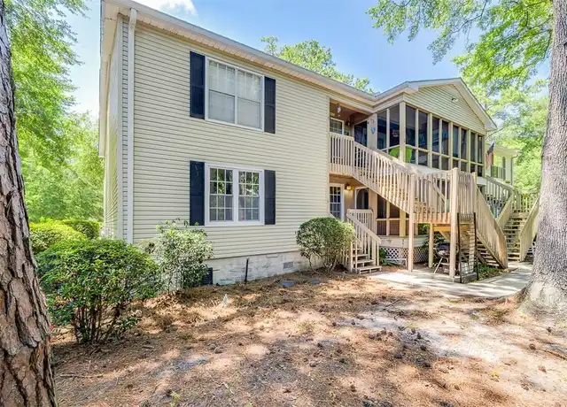 Property at 401 N Cromwell Rd Unit J-3, Savannah, GA, 31410, 2 beds, 2 baths, [object Object]