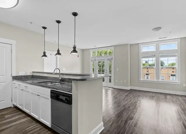 Property at 220 Alpha Mill Ln, Charlotte, NC, 28206, 1-2 bed, 1-2 bath, [object Object]