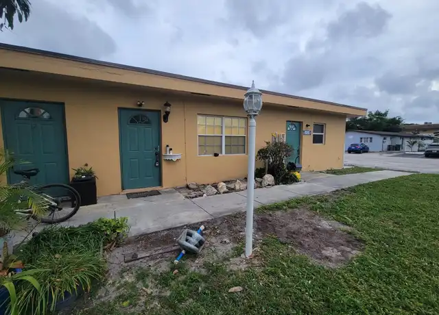 Property at 5050 SW 40th Ave Unit 1, Fort Lauderdale, FL, 33314, 1 bed, 1 bath, [object Object]