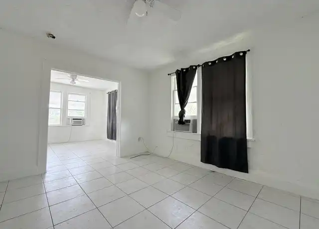 Property at 216 S 16th Ave Unit 3, Hollywood, FL, 33020, 1 bed, 1 bath, [object Object]