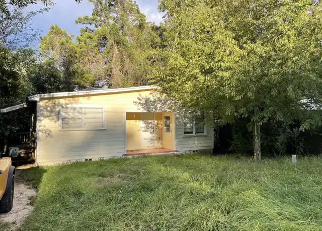 Property at 1210 Ford St, Tallahassee, FL, 32303, 2 beds, 1 bath, [object Object]