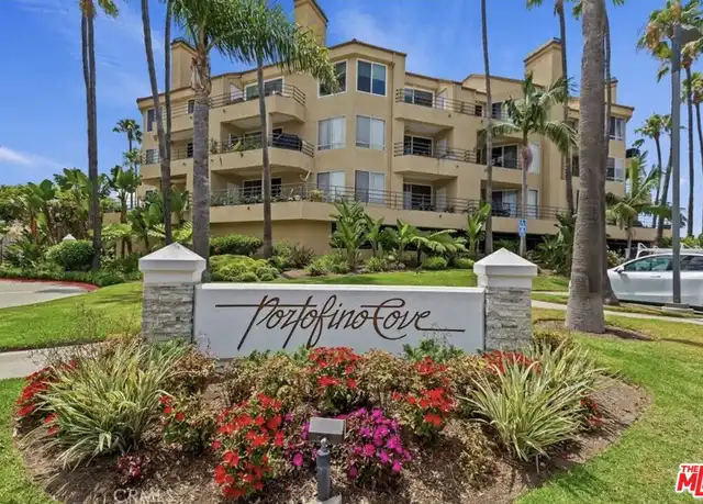 Property at 16291 Countess Dr #116, Huntington Beach, CA, 92649, 1 bed, 1 bath, [object Object]
