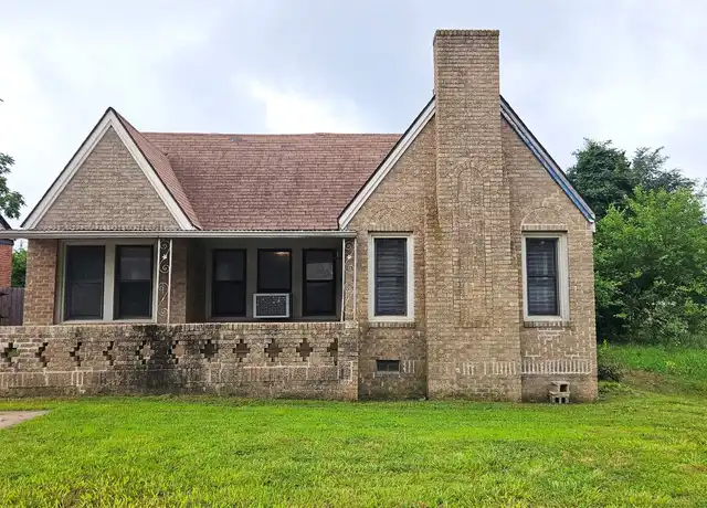 Property at 2112 NE 20th St, Oklahoma City, OK, 73111, 3 beds, 1 bath, [object Object]