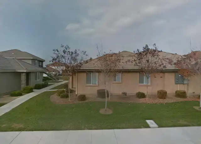 Property at 2724 W Oriole Ave, Visalia, CA, 93291, 2 beds, 2 baths, [object Object]