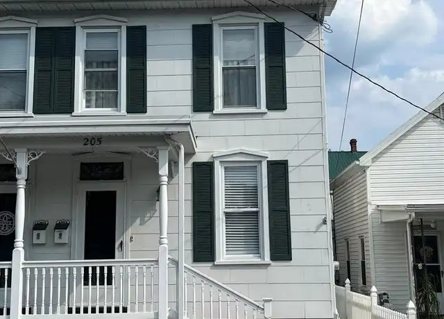 Property at 205 S Potomac St, Waynesboro, PA, 17268, 3 beds, 1 bath, [object Object]
