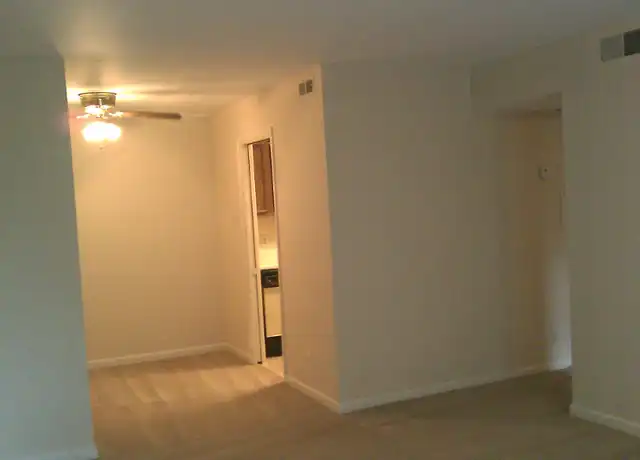Property at 3322 Fairmont Dr Unit 6, Nashville, TN, 37203, 2 beds, 1 bath, [object Object]